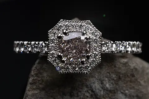 High Jewelry Verlobungsring