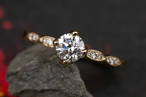 Verlobungsring mit Lab Grown Diamond