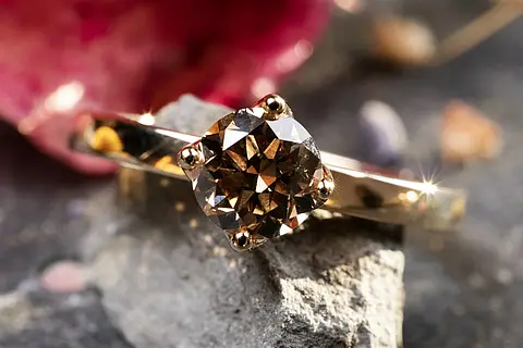 Art Deco Verlobungsring mit großem Stein